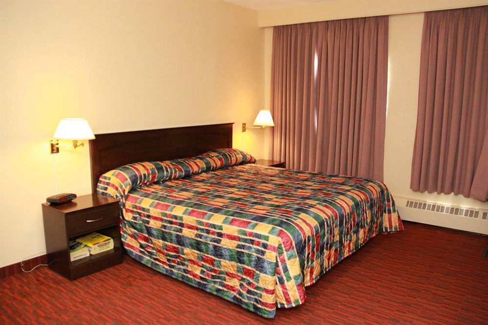 Argyll Plaza Hotel Edmonton Buitenkant foto
