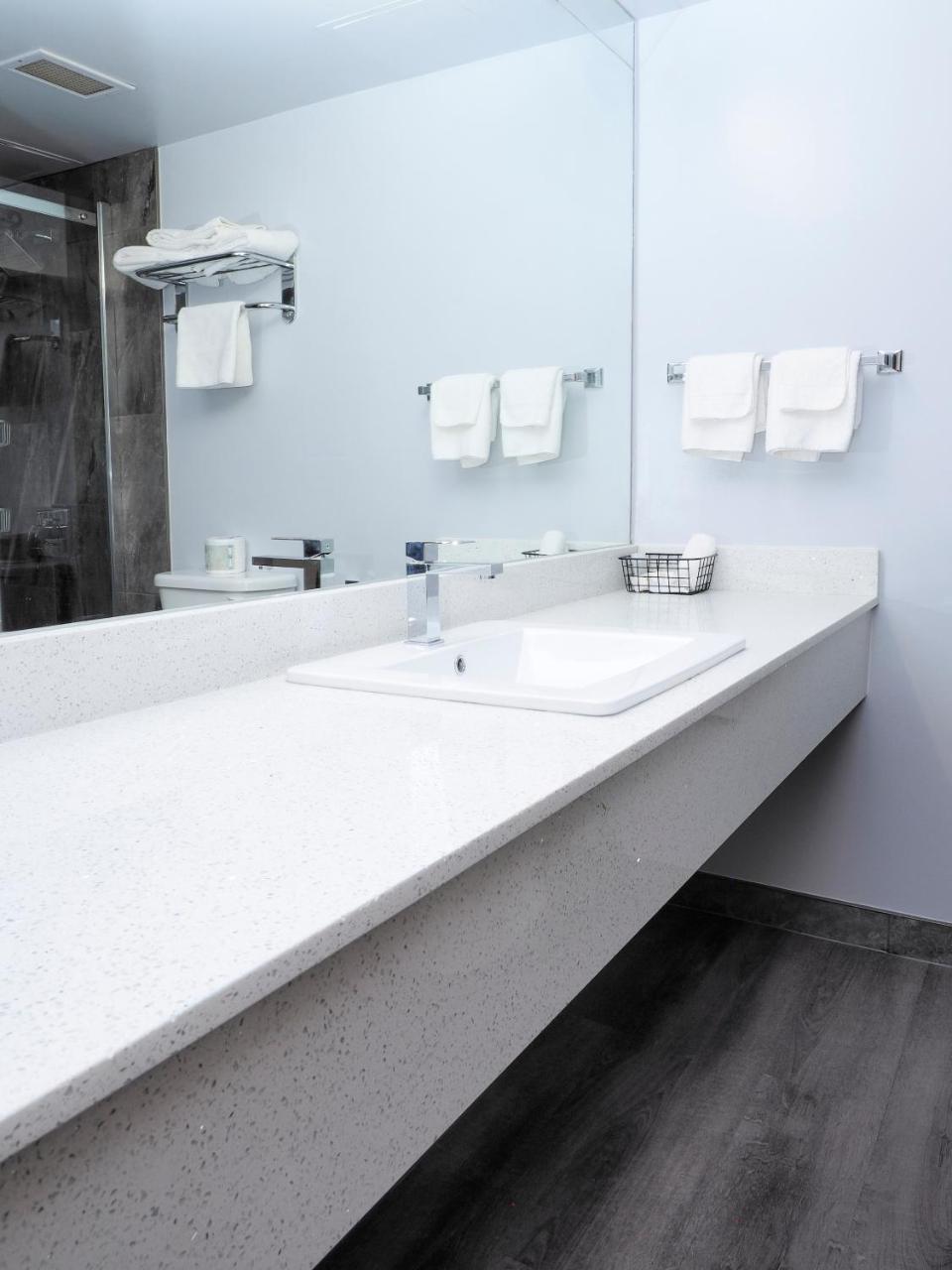 Argyll Plaza Hotel Edmonton Buitenkant foto